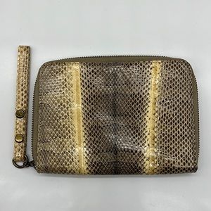 NWOT Beirn Genuine Cobra Snakeskin Wristlet Unisex